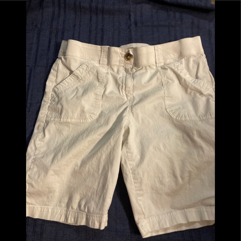 Counterparts white shorts